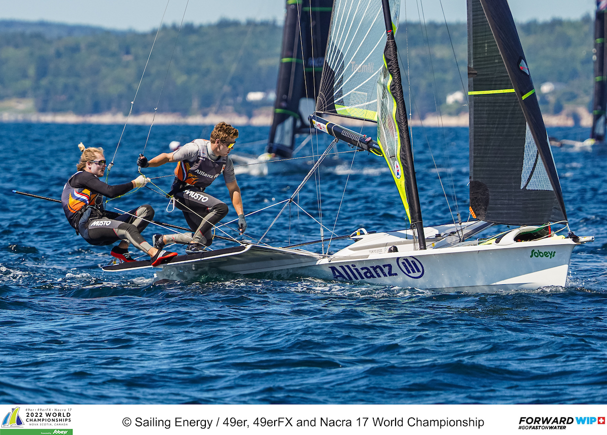 Bold start launches Dutch into 49er lead