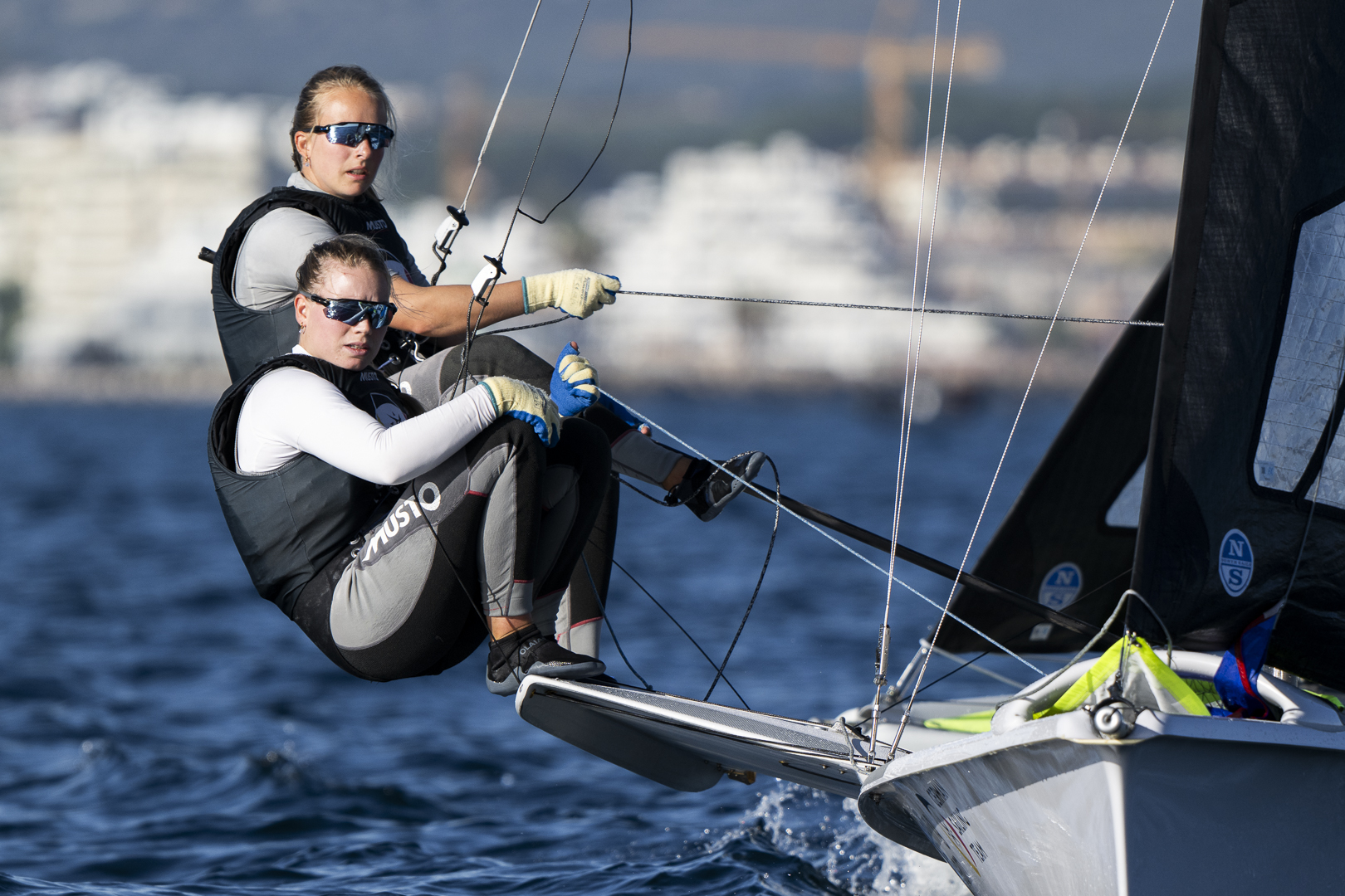 Bergmann and Wille win 3 gold fleet races – in contention for Olympic berth